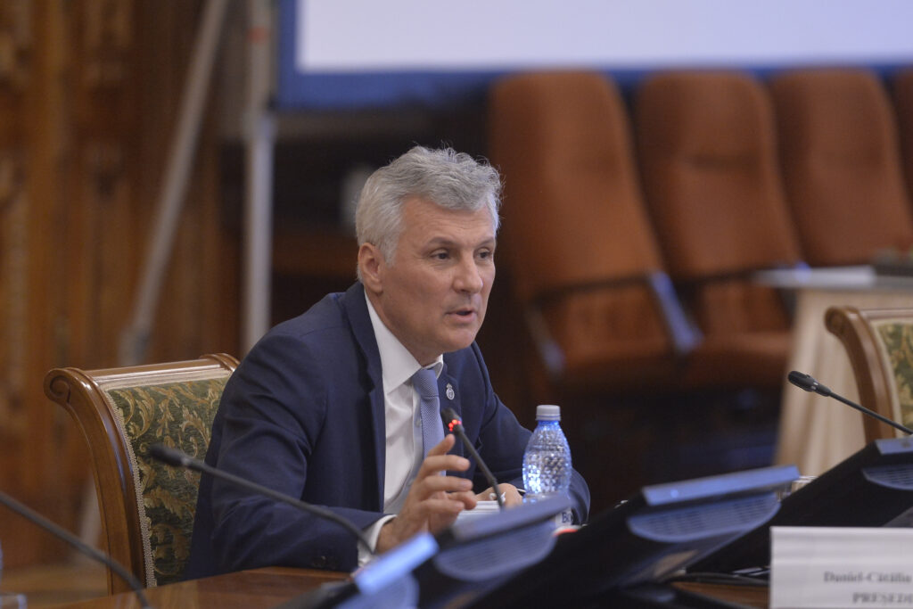 Senatorii PSD acuză distrugerea teraselor pe litoral de către Diana Buzoianu