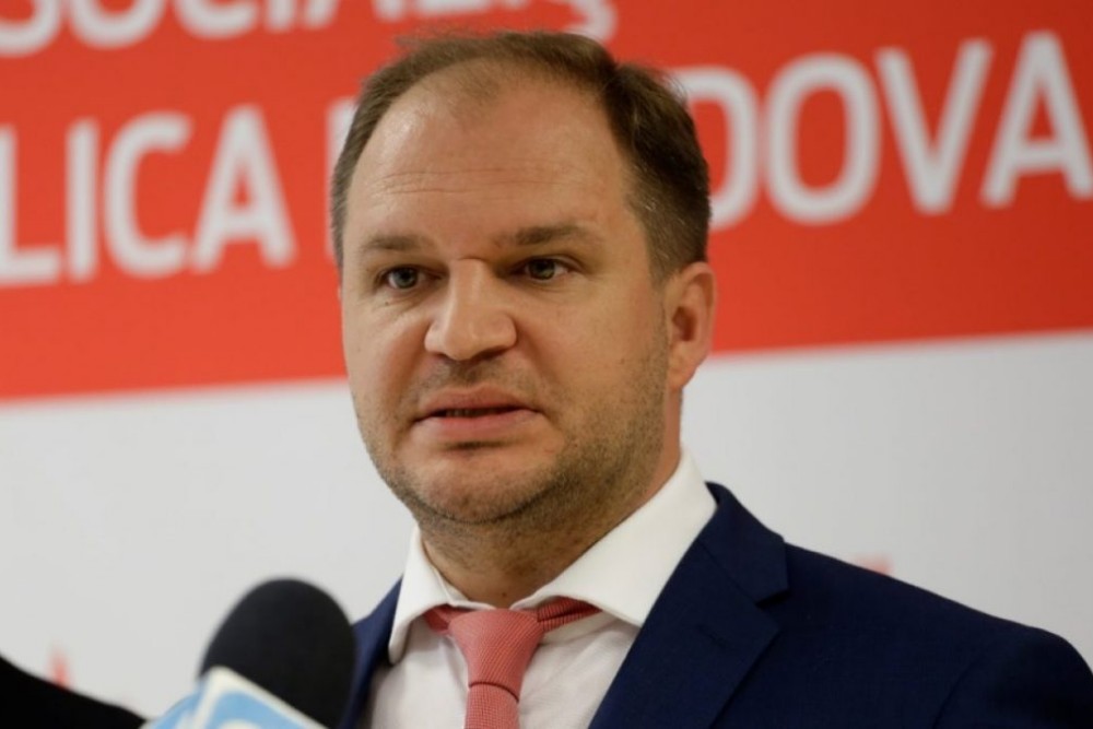 Primarul Chișinăului Ion Ceban neagă implicarea în criza politică din România