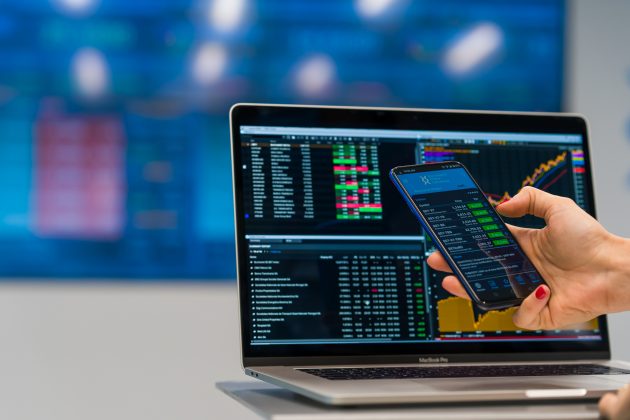 Tradeville, cel mai mare broker de retail din România, reduce comisioanele
