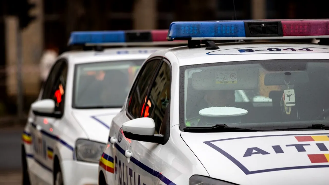 RO-ALERT după dispariția unei tinere de 22 de ani din București