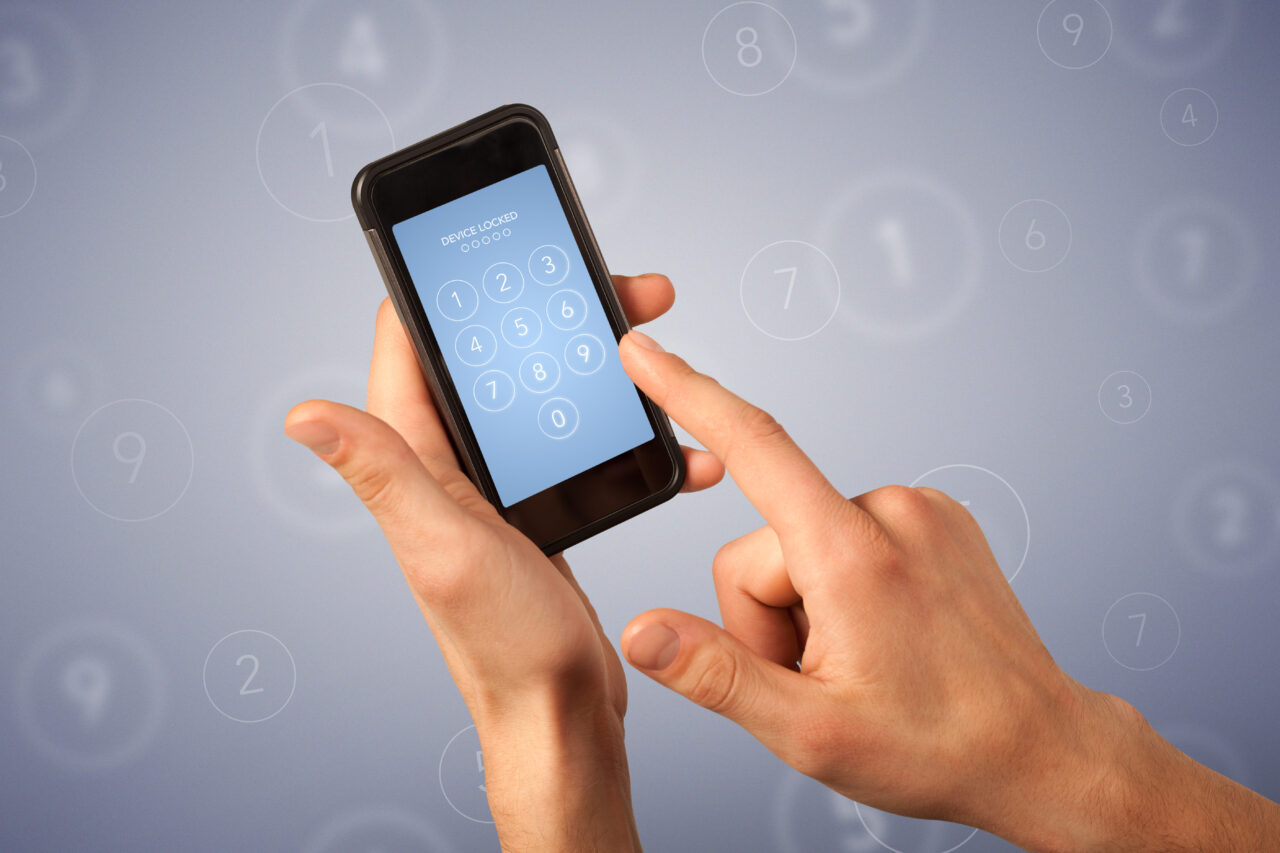 greseala-pe-care-o-fac-toti-atunci-cand-isi-schimba-numarul-de-telefon:-asa-oferi-acces-la-toate-conturile-tale